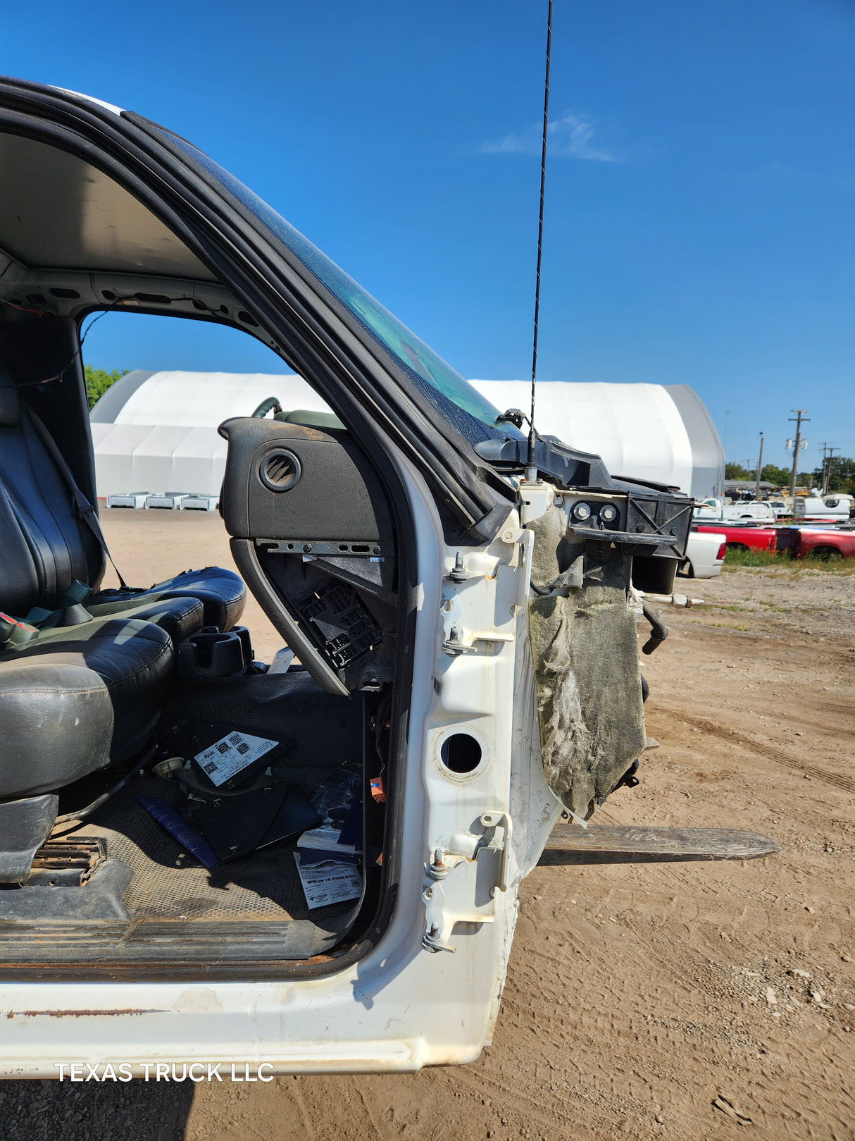 1999-2007 Chevrolet Silverado / GMC Sierra 1500 2500 HD 3500HD Regular Cab Body