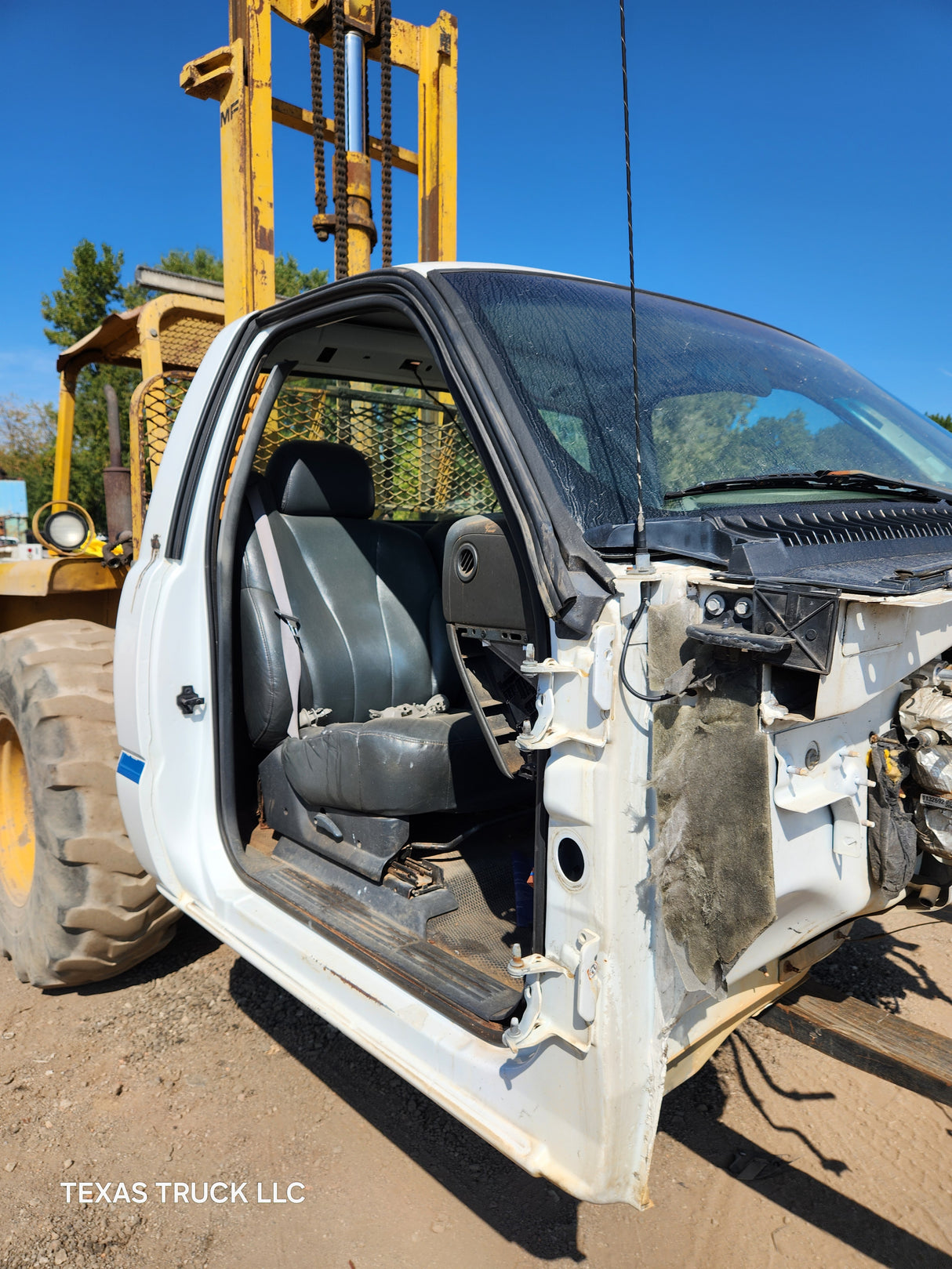 1999-2007 Chevrolet Silverado / GMC Sierra 1500 2500 HD 3500HD Regular Cab Body