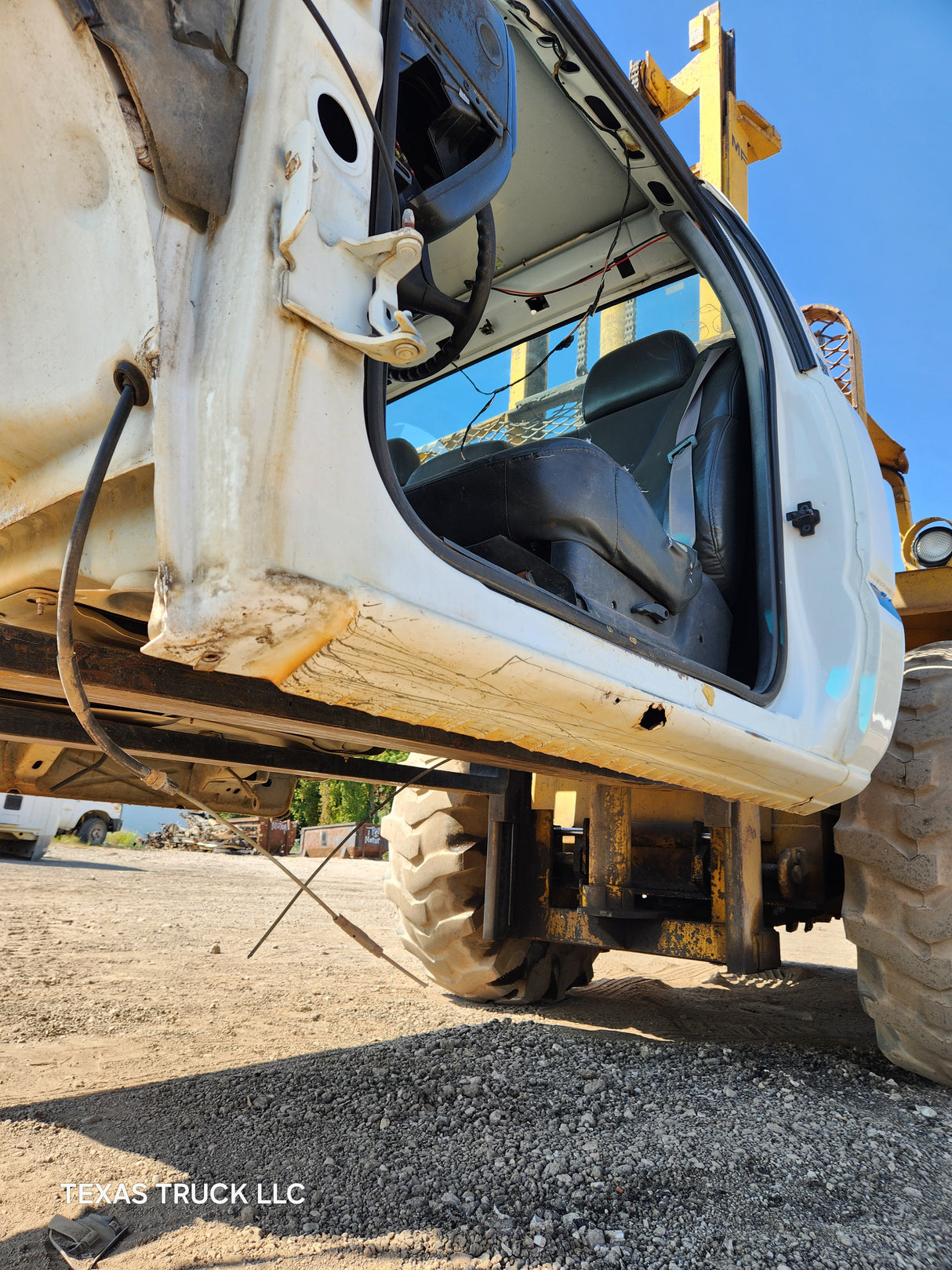 1999-2007 Chevrolet Silverado / GMC Sierra 1500 2500 HD 3500HD Regular Cab Body