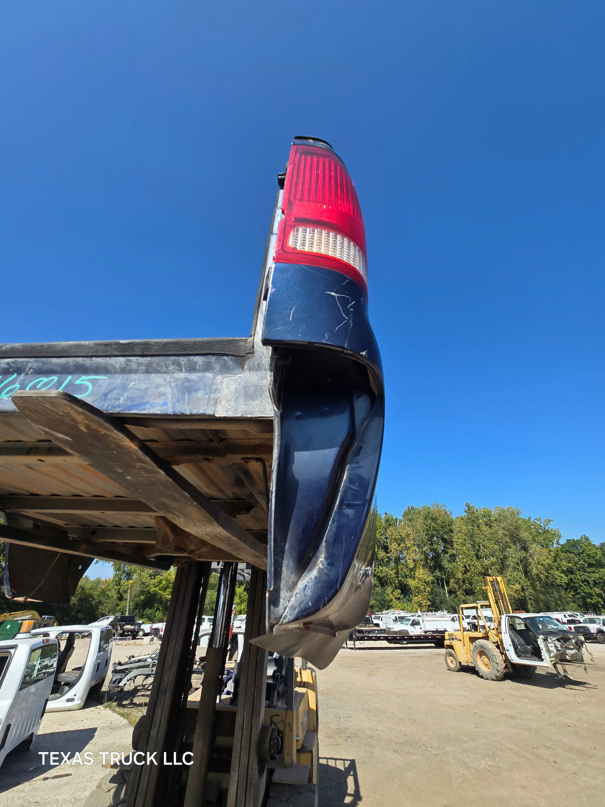 1999-2010 Ford Super Duty F250 F350 6' 9" Short Truck Bed - Blue