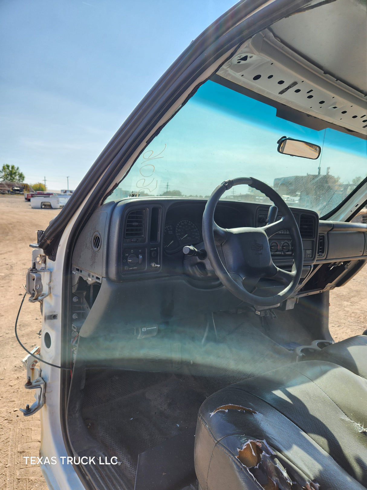 1999-2007 Chevrolet Silverado / GMC Sierra 1500 2500 HD 3500HD Regular Cab Body