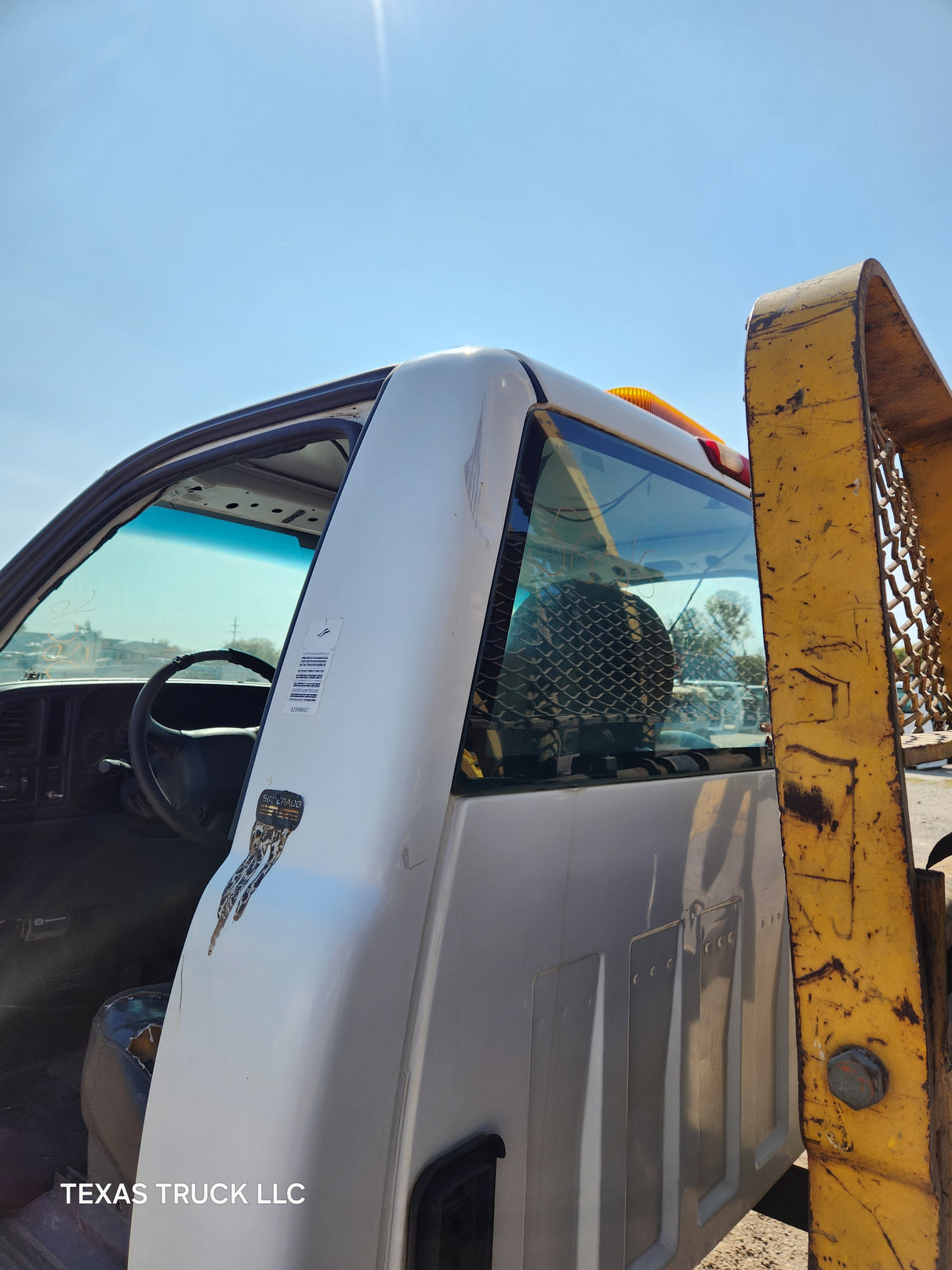 1999-2007 Chevrolet Silverado / GMC Sierra 1500 2500 HD 3500HD Regular Cab Body