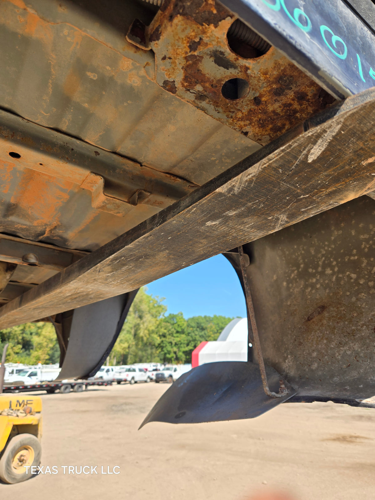 1999-2010 Ford Super Duty F250 F350 6' 9" Short Truck Bed - Blue