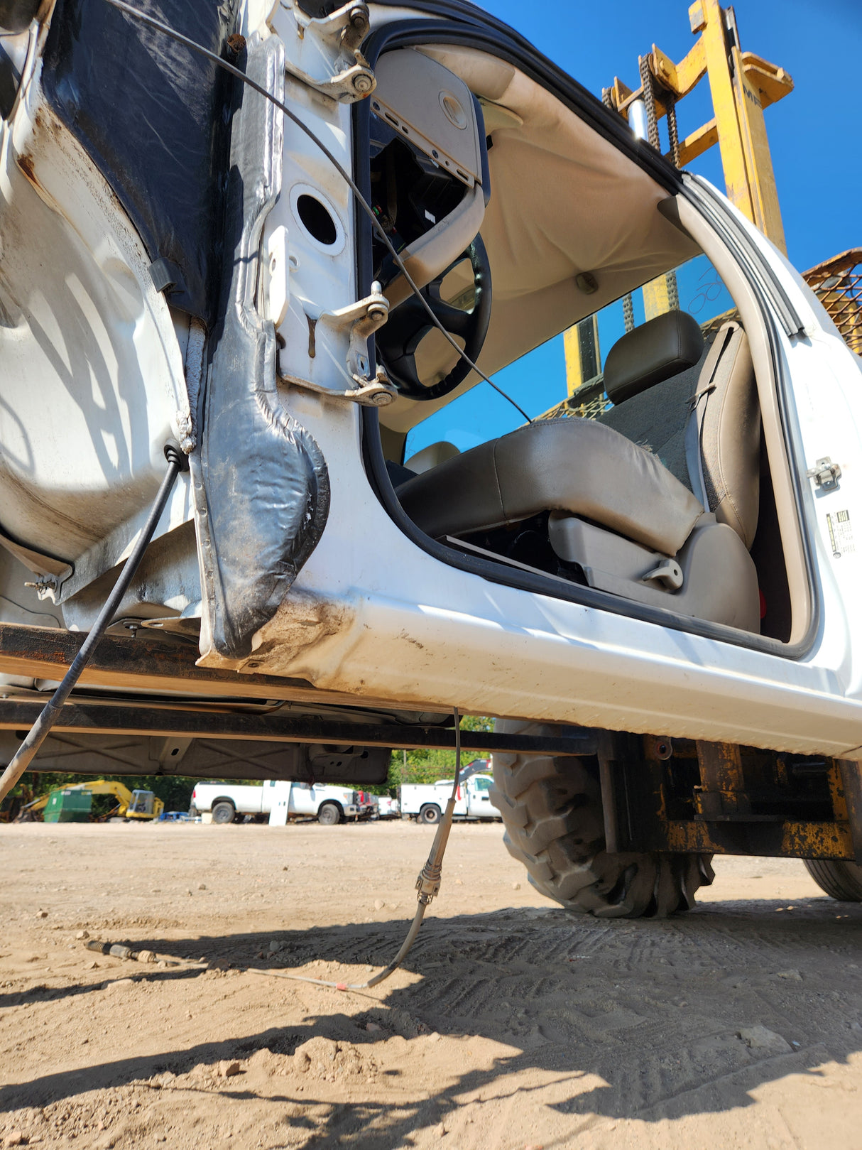 1999-2007 Chevrolet Silverado / GMC Sierra 1500 2500 HD 3500HD Regular Cab Body - Summit white