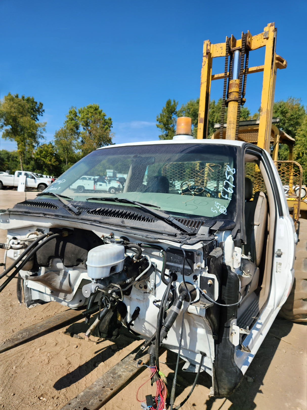 1999-2007 Chevrolet Silverado / GMC Sierra 1500 2500 HD 3500HD Regular Cab Body - Summit white