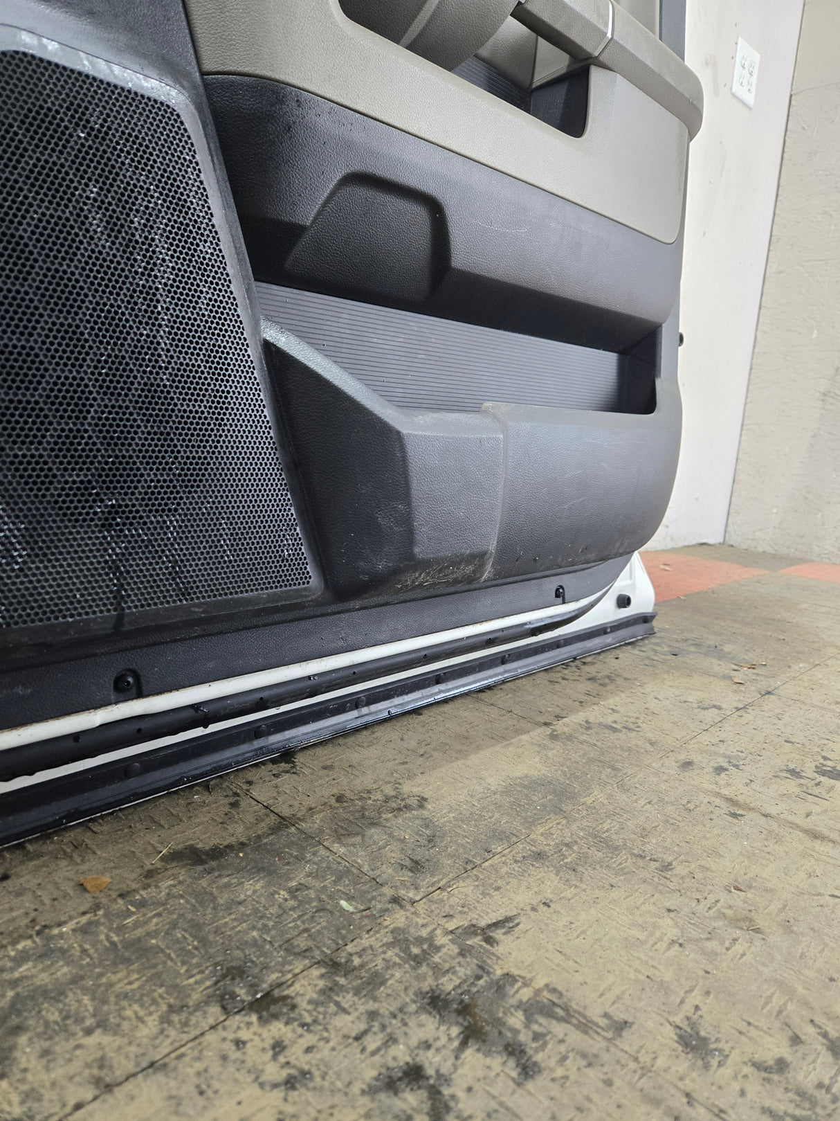 2009-2018 Dodge Ram 4th Gen Passenger Side RH Front Quad Crew Cab Door 1500 2500 3500 4500 5500 - Bright White