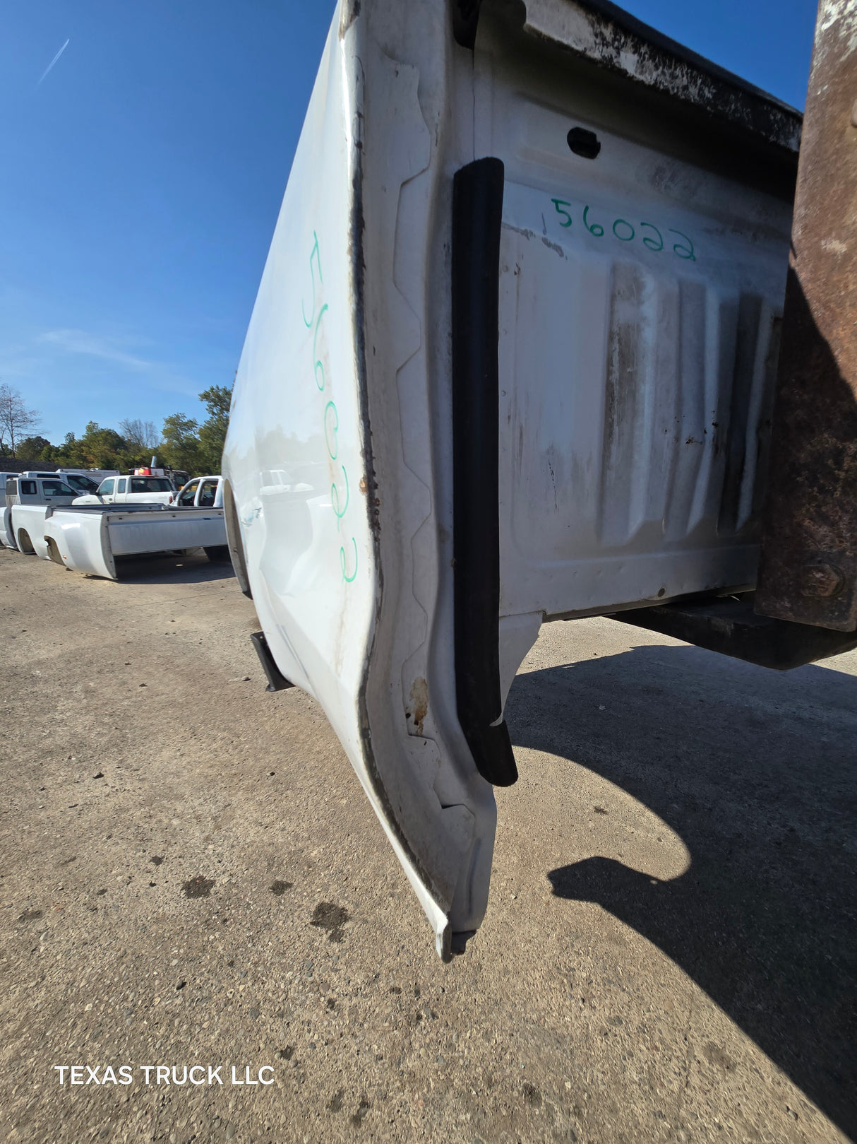 2019-2025 Chevrolet Silverado 1500 8' Long Truck Bed - White