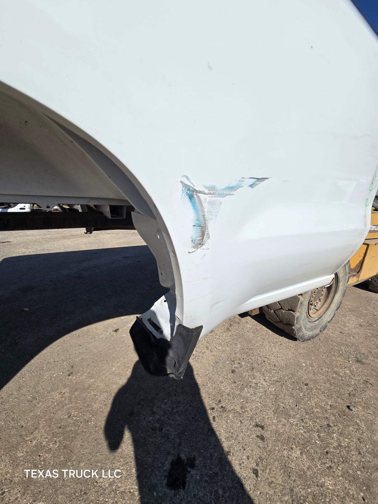 2019-2025 Chevrolet Silverado 1500 8' Long Truck Bed - White