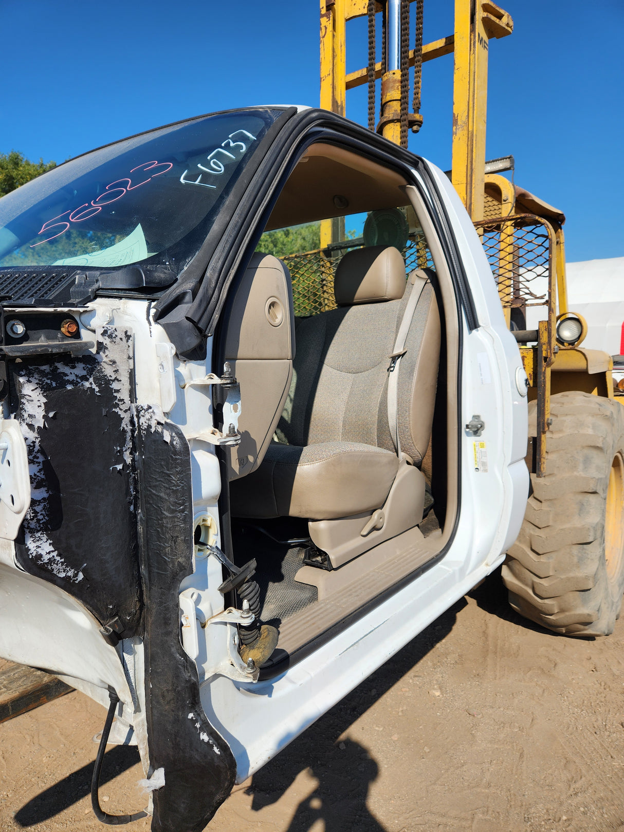 1999-2007 Chevrolet Silverado / GMC Sierra 1500 2500 HD 3500HD Regular Cab Body - Summit white