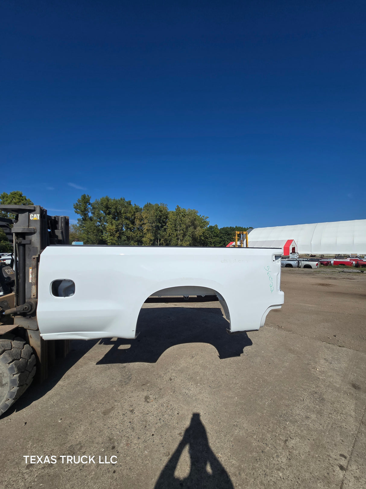 2019-2025 Chevrolet Silverado 1500 8' Long Truck Bed - White