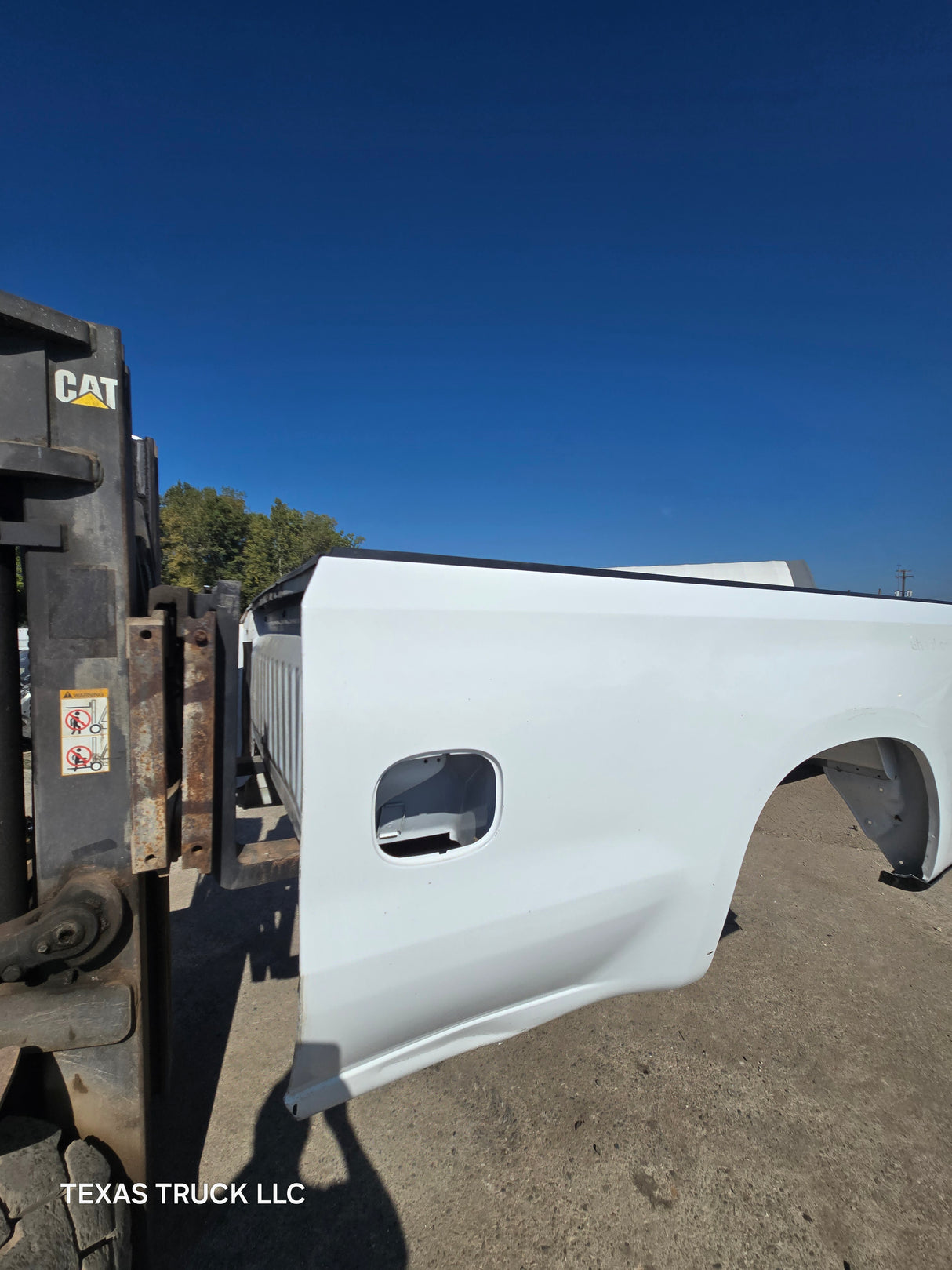 2019-2025 Chevrolet Silverado 1500 8' Long Truck Bed - White