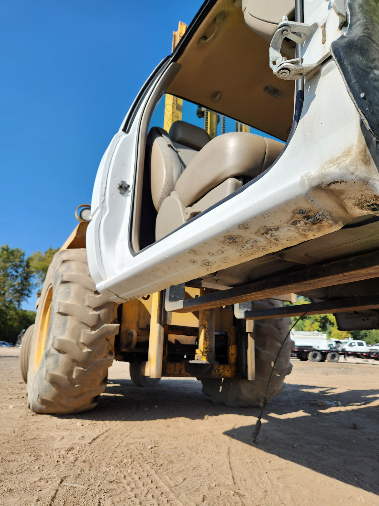 1999-2007 Chevrolet Silverado / GMC Sierra 1500 2500 HD 3500HD Regular Cab Body - Summit white