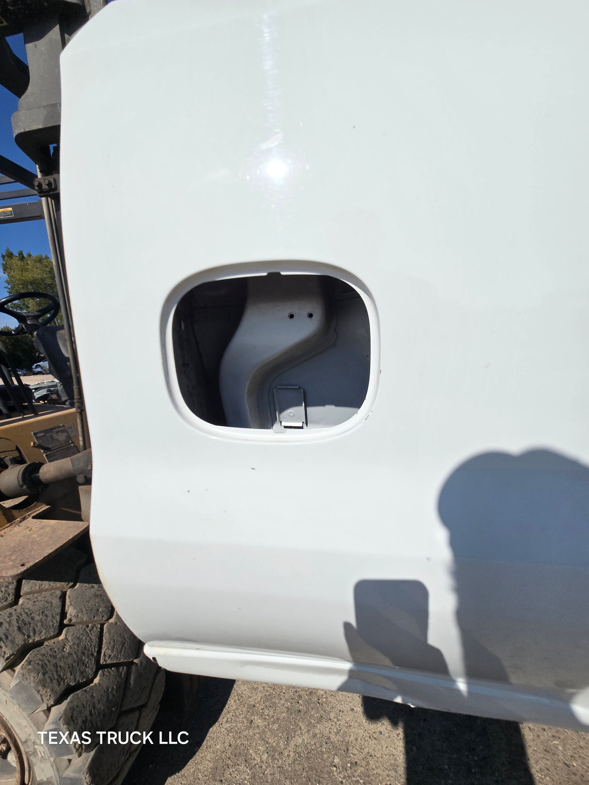 2019-2025 Chevrolet Silverado 1500 8' Long Truck Bed - White