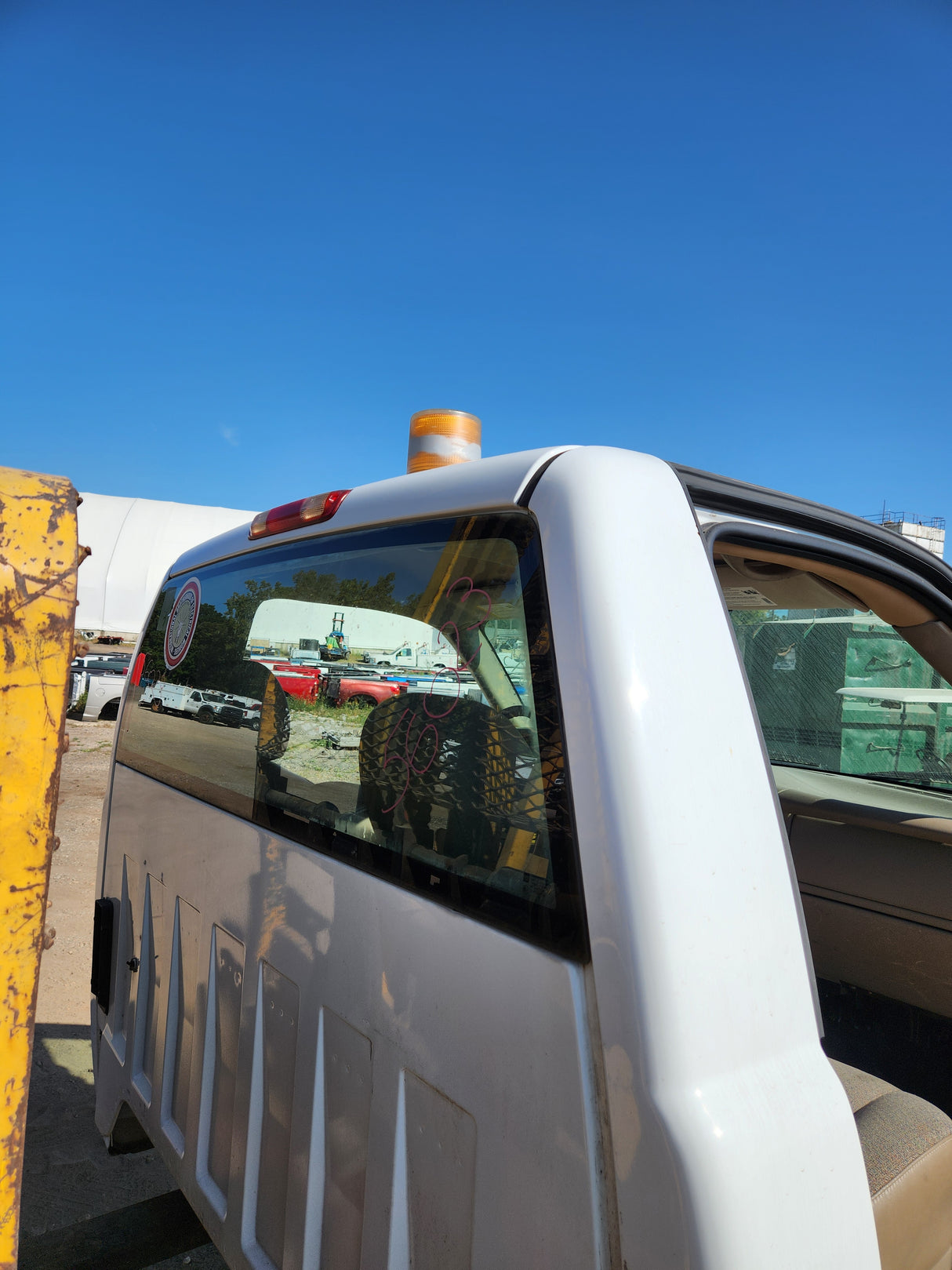 1999-2007 Chevrolet Silverado / GMC Sierra 1500 2500 HD 3500HD Regular Cab Body - Summit white