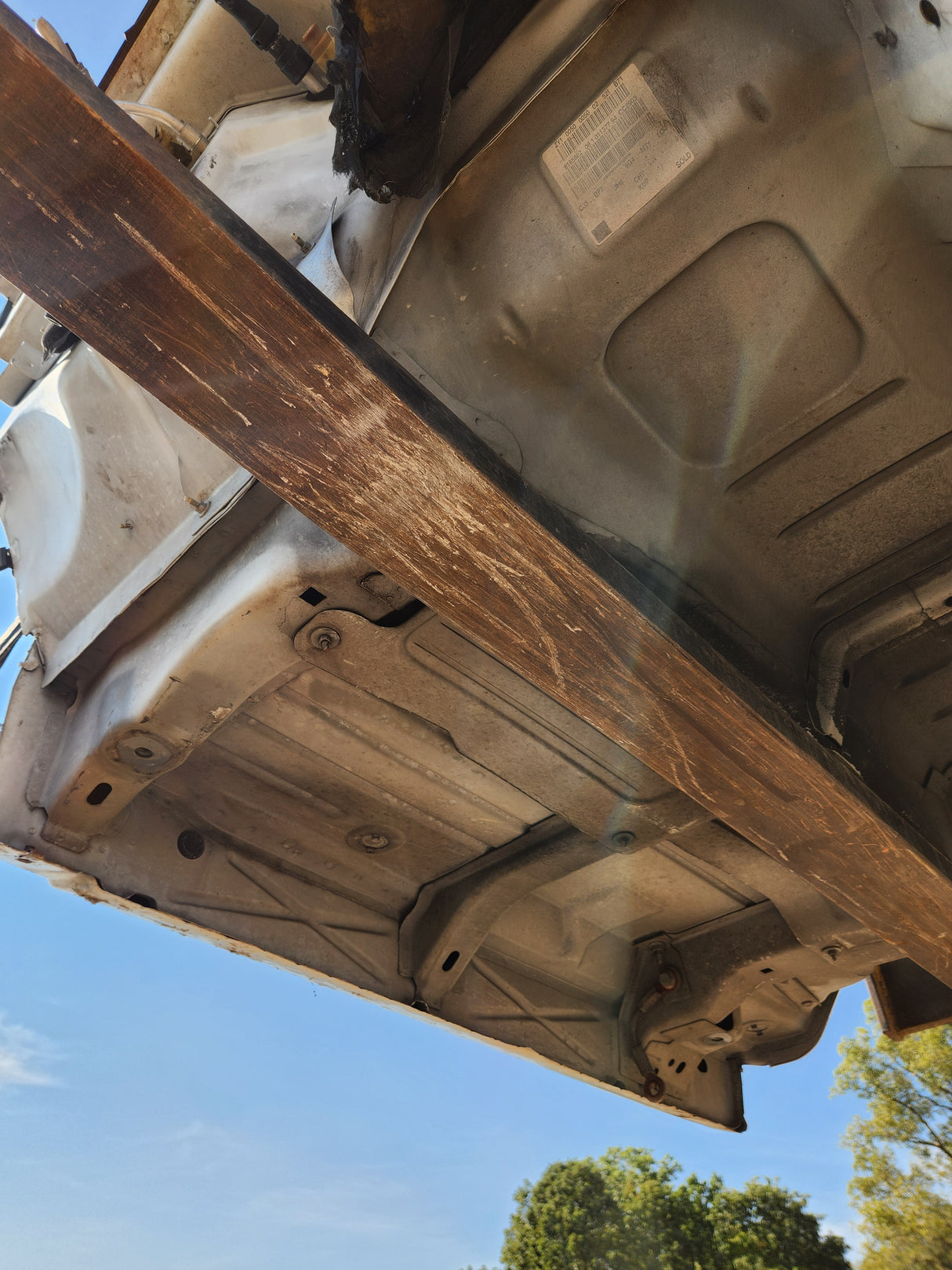 1999-2007 Chevrolet Silverado / GMC Sierra 1500 2500 HD 3500HD Regular Cab Body - Summit white