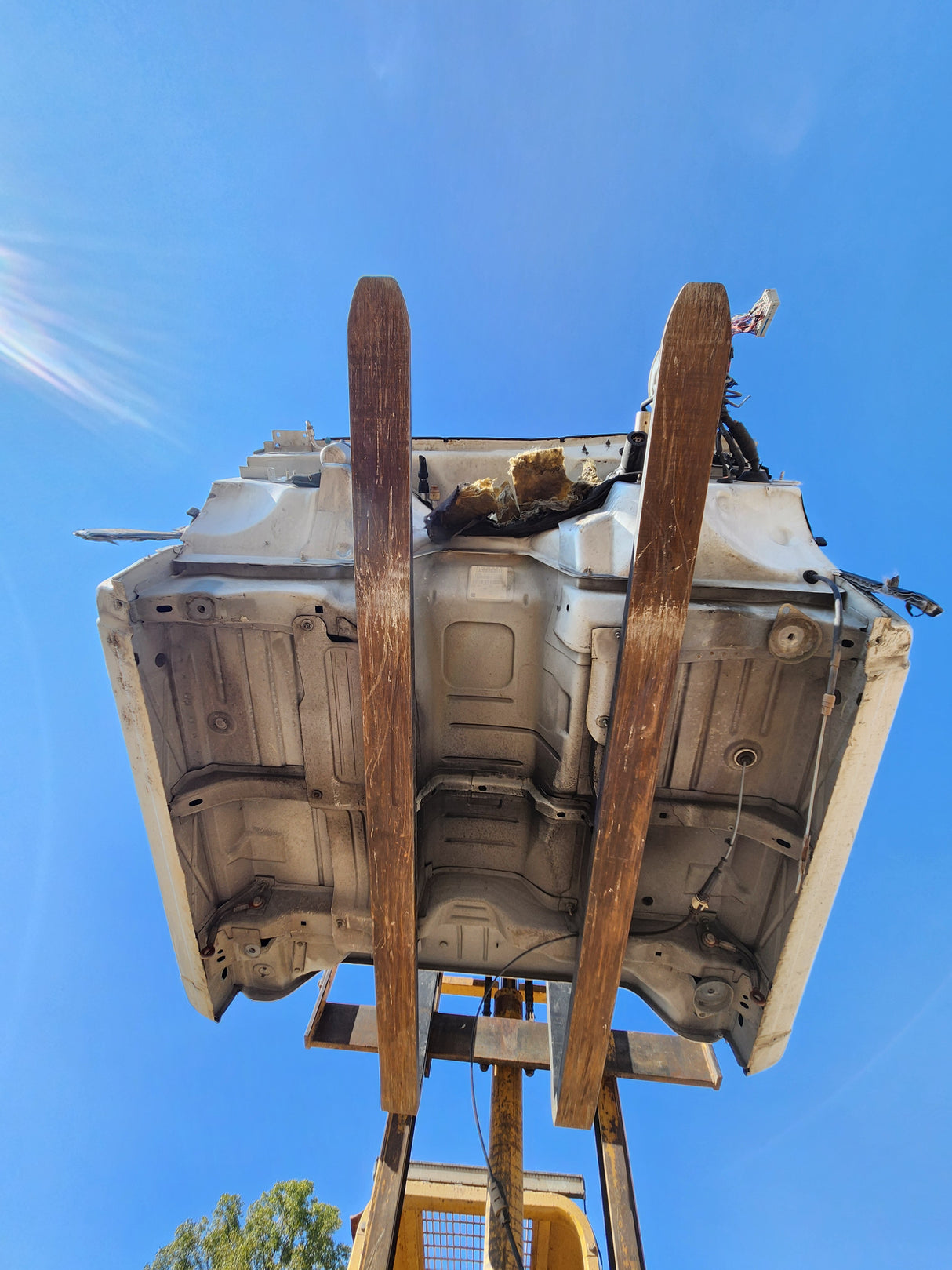 1999-2007 Chevrolet Silverado / GMC Sierra 1500 2500 HD 3500HD Regular Cab Body - Summit white