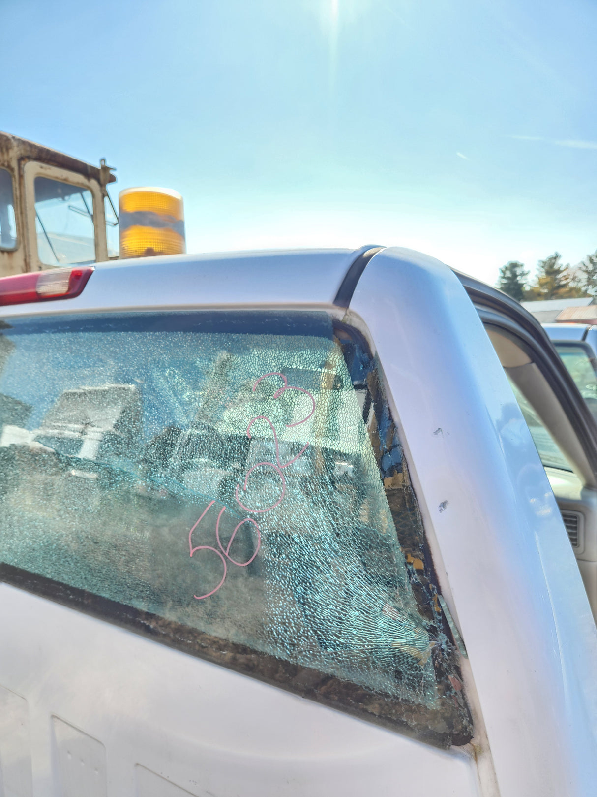 1999-2007 Chevrolet Silverado / GMC Sierra 1500 2500 HD 3500HD Regular Cab Body - Summit white