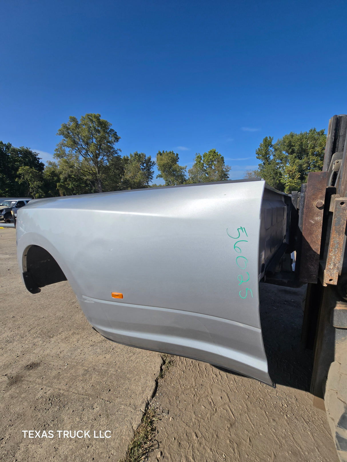 2009-2018 Dodge Ram 3500 4500 4th Gen Dually 8' Truck Truck Bed