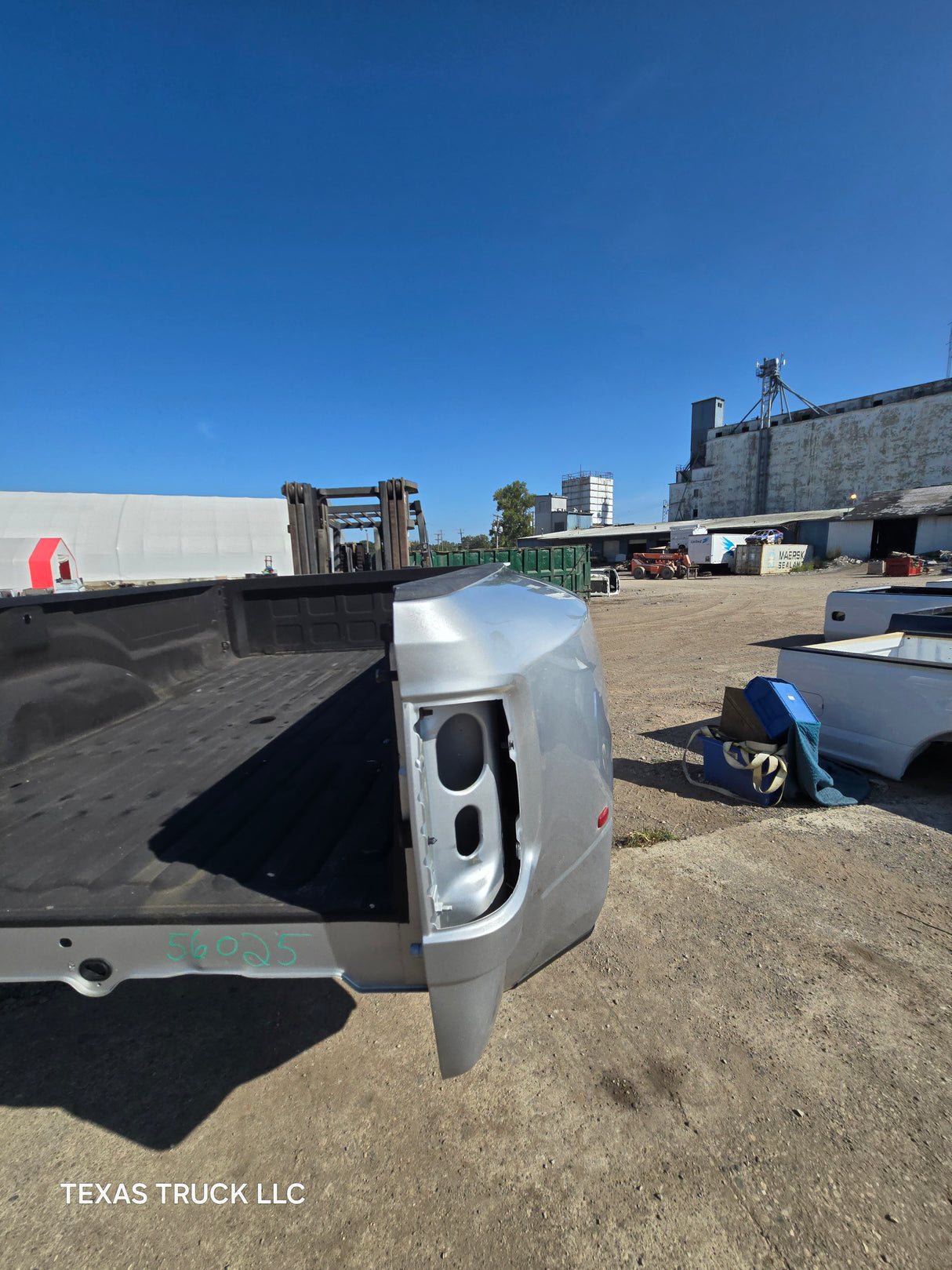 2009-2018 Dodge Ram 3500 4500 4th Gen Dually 8' Truck Truck Bed