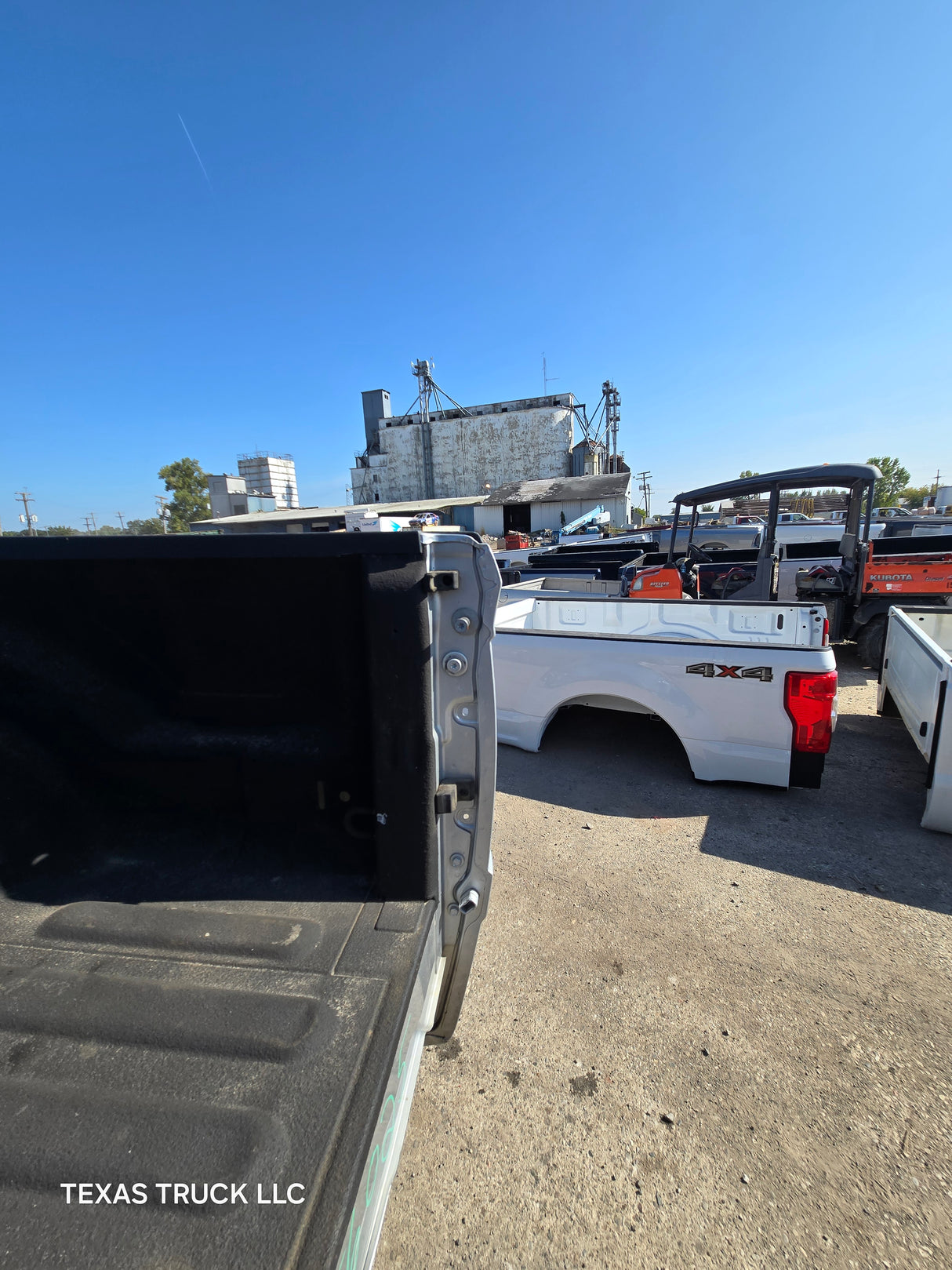 2009-2018 Dodge Ram 3500 4500 4th Gen Dually 8' Truck Truck Bed