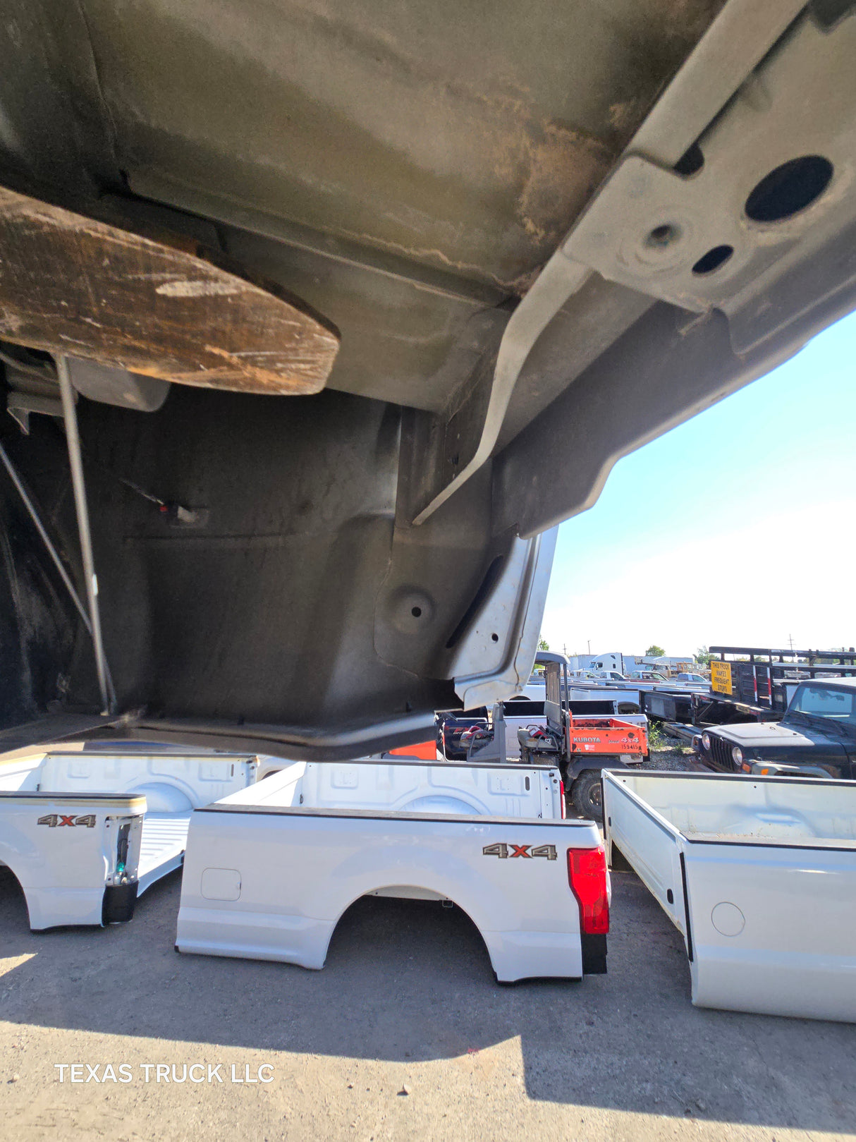 2009-2018 Dodge Ram 3500 4500 4th Gen Dually 8' Truck Truck Bed