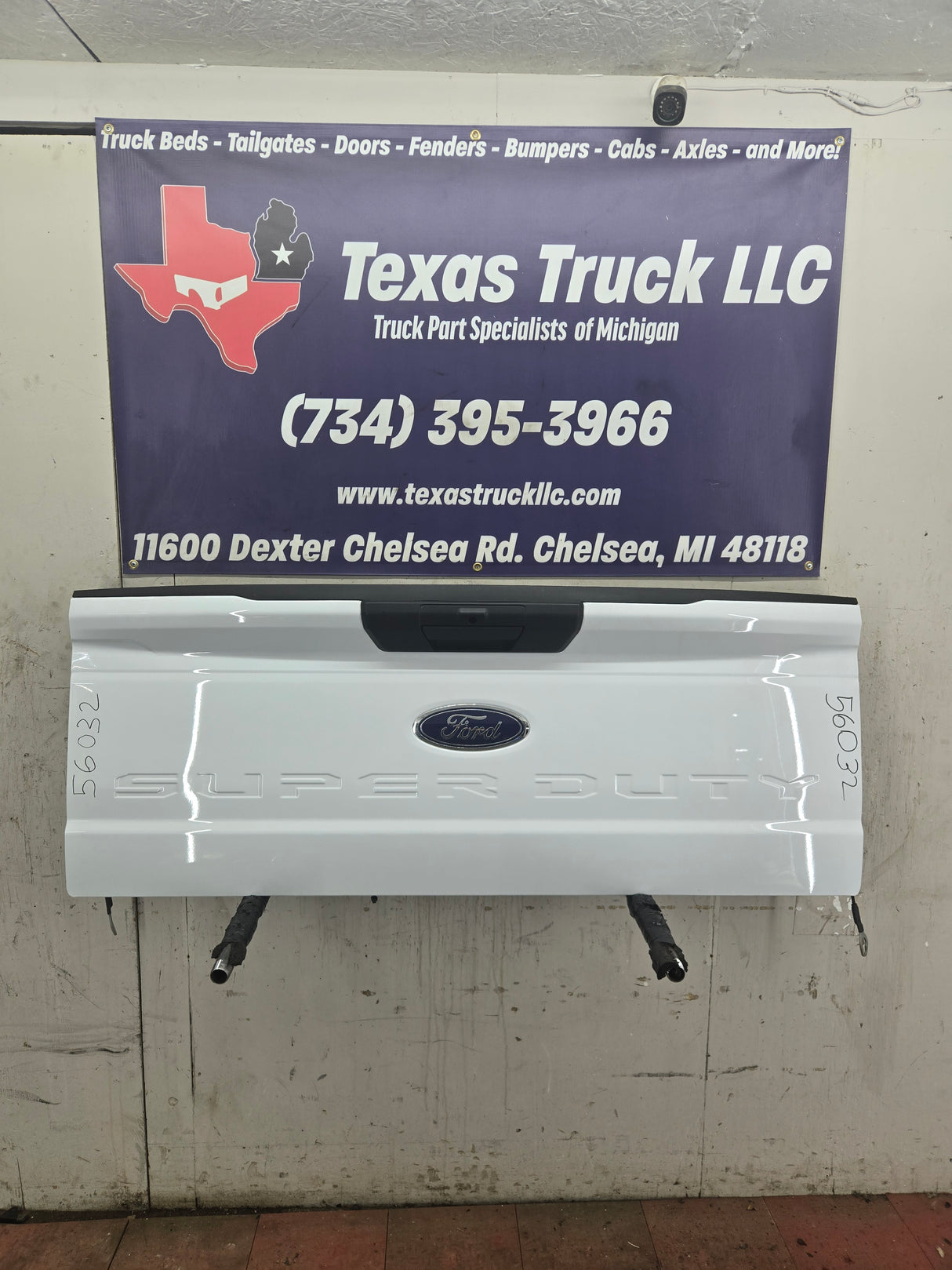 2023-2025 Ford Super Duty F250 F350 F450 F550 Tailgate - Oxford White New Take off