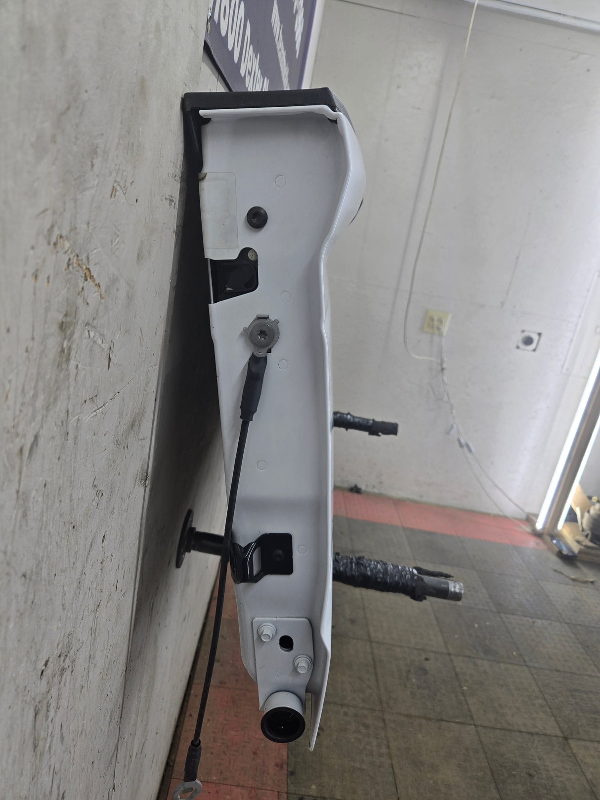 2023-2025 Ford Super Duty F250 F350 F450 F550 Tailgate - Oxford White New Take off