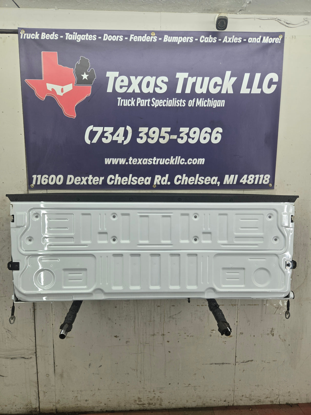 2023-2025 Ford Super Duty F250 F350 F450 F550 Tailgate - Oxford White New Take off