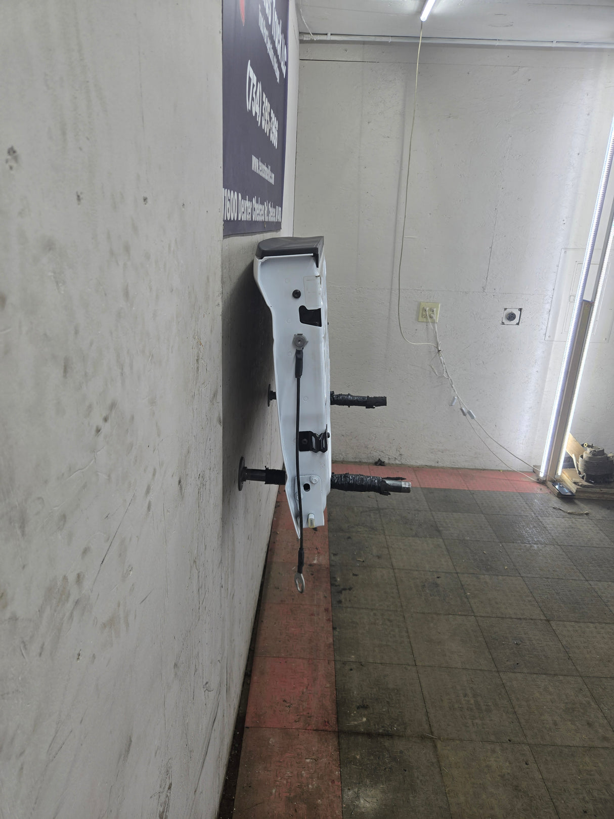 2023-2025 Ford Super Duty F250 F350 F450 F550 Tailgate - Oxford White New Take off