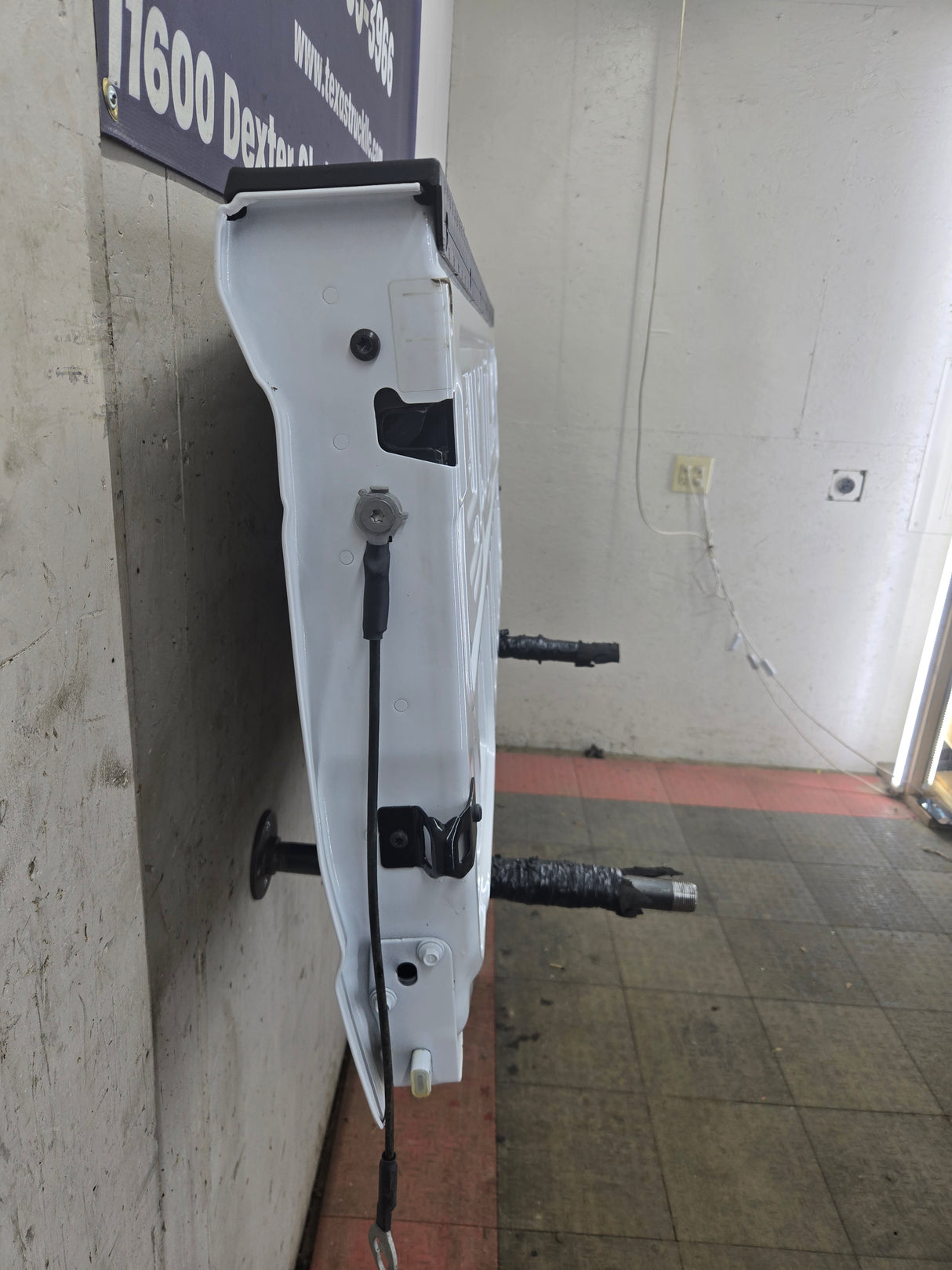 2023-2025 Ford Super Duty F250 F350 F450 F550 Tailgate - Oxford White New Take off