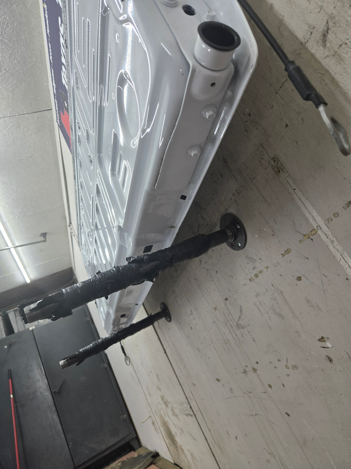 2023-2025 Ford Super Duty F250 F350 F450 F550 Tailgate - Oxford White New Take off