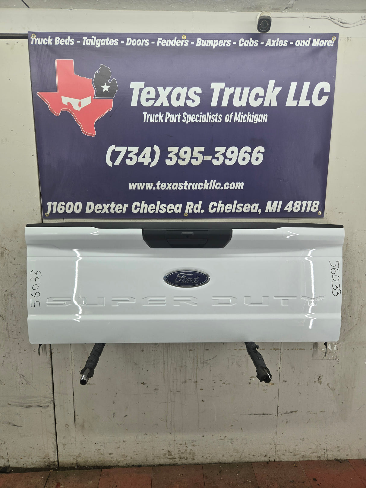 2023-2025 Ford Super Duty F250 F350 F450 F550 Tailgate - Oxford White NEW TAKE OFF