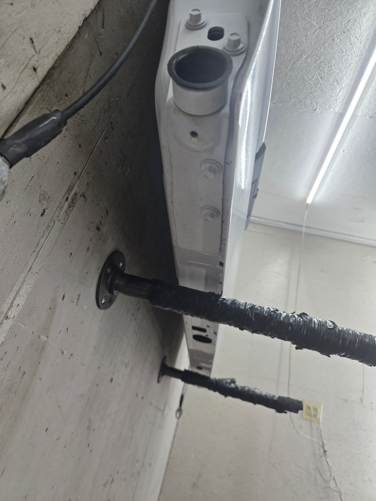 2023-2025 Ford Super Duty F250 F350 F450 F550 Tailgate - Oxford White NEW TAKE OFF