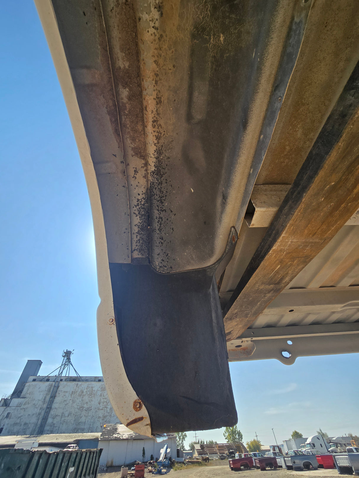 2003-2008 Dodge Ram 1500 2500 3500 3rd Gen 6' 4" Short Truck Bed - White