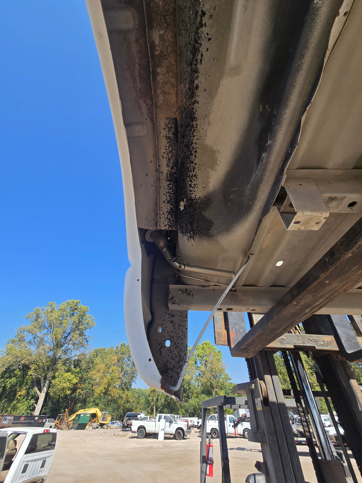 2003-2008 Dodge Ram 1500 2500 3500 3rd Gen 6' 4" Short Truck Bed - White