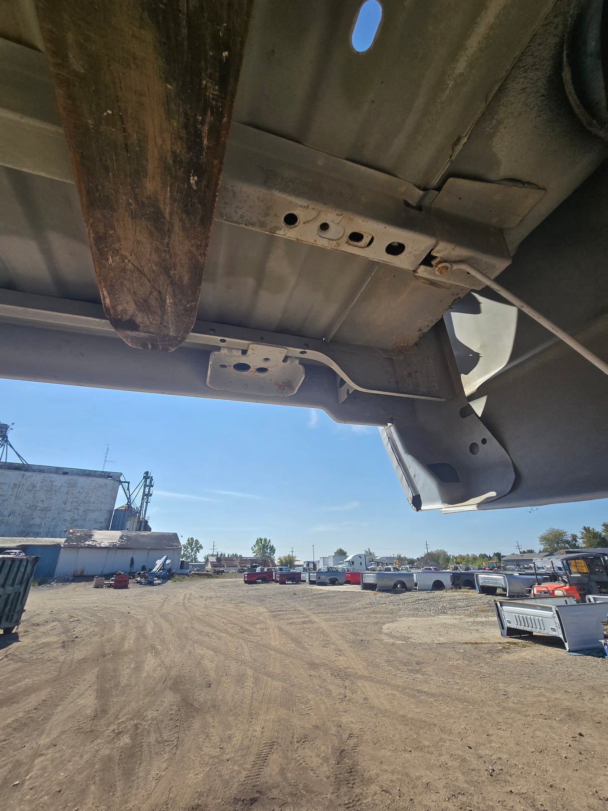 2003-2008 Dodge Ram 1500 2500 3500 3rd Gen 6' 4" Short Truck Bed - White