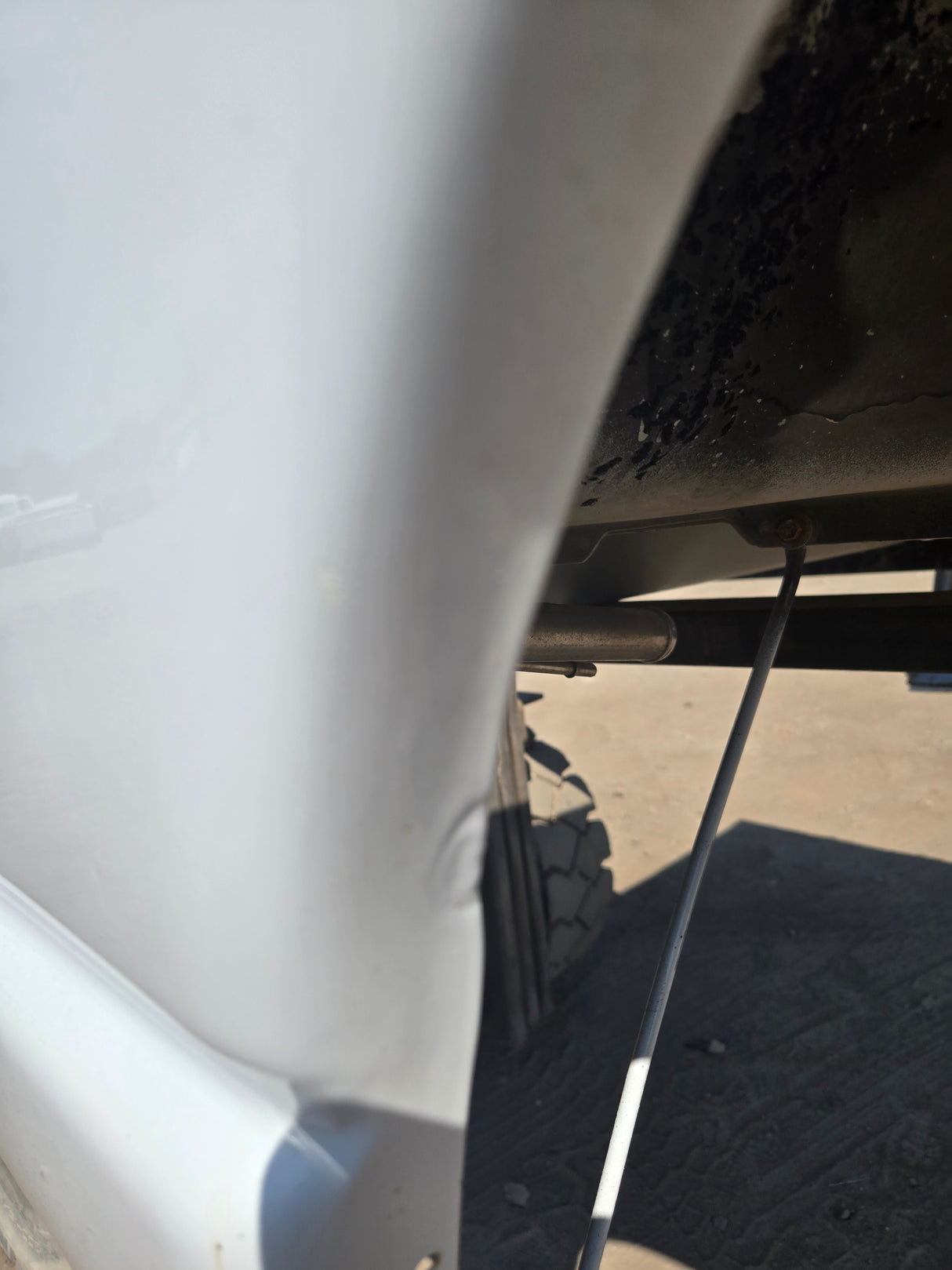 2003-2008 Dodge Ram 1500 2500 3500 3rd Gen 6' 4" Short Truck Bed - White