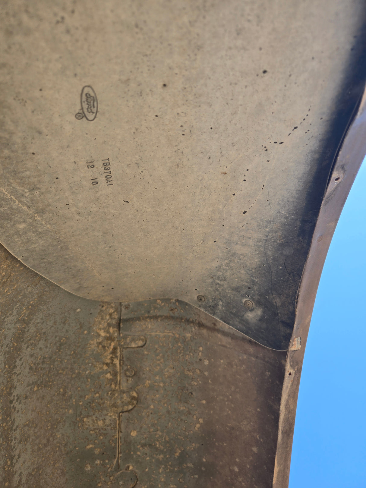 1987-1997 Ford F150 F250 F350 OBS 6' 9" Short Truck Bed