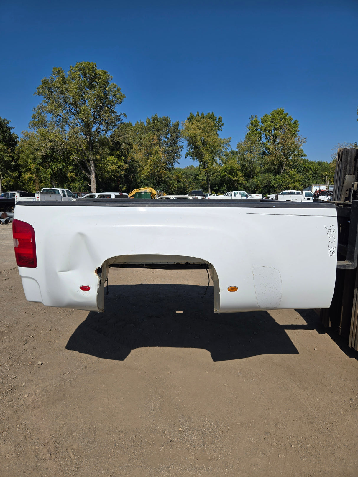 2007-2013 Chevrolet Silverado / GMC Sierra 3500 HD 8' Dually Truck Bed