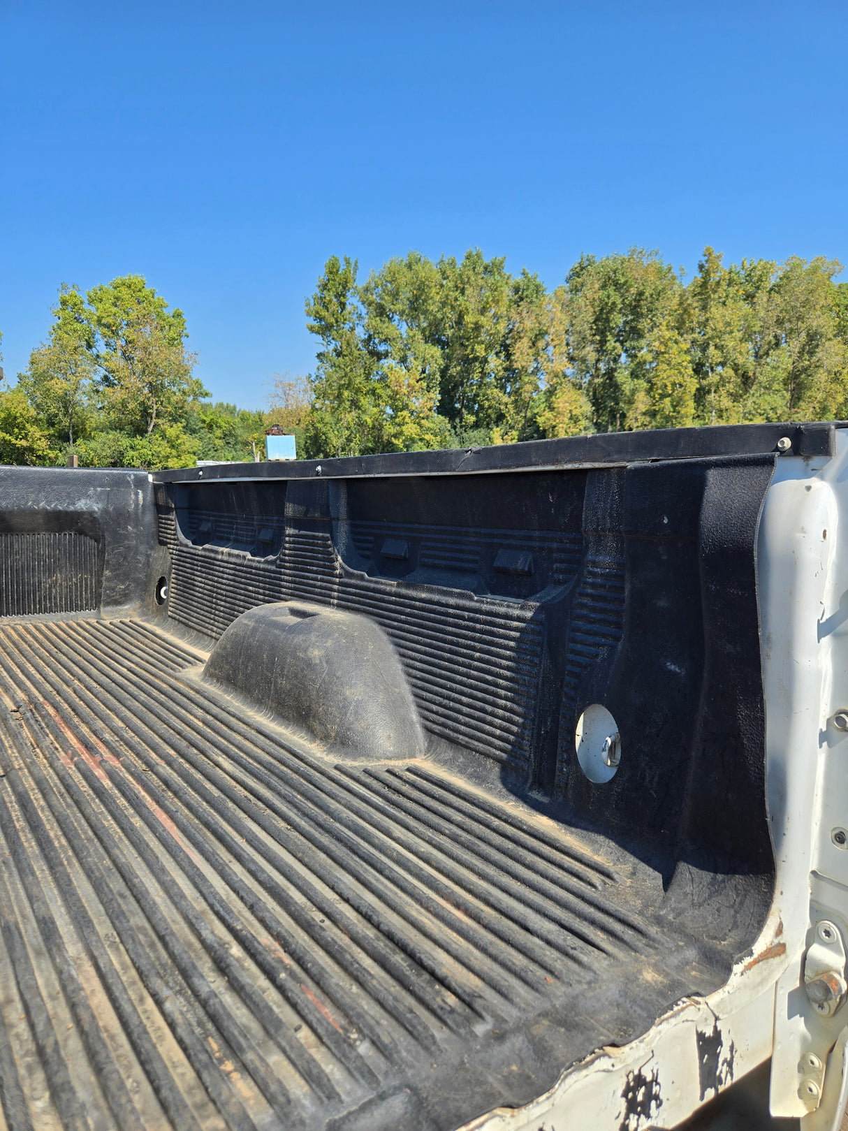 2007-2013 Chevrolet Silverado / GMC Sierra 3500 HD 8' Dually Truck Bed