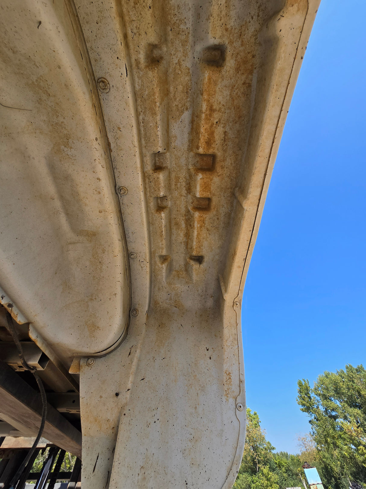 2007-2013 Chevrolet Silverado / GMC Sierra 3500 HD 8' Dually Truck Bed