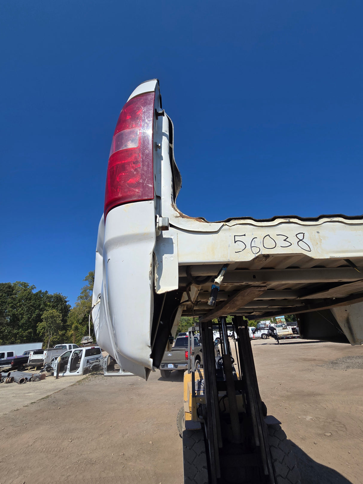 2007-2013 Chevrolet Silverado / GMC Sierra 3500 HD 8' Dually Truck Bed