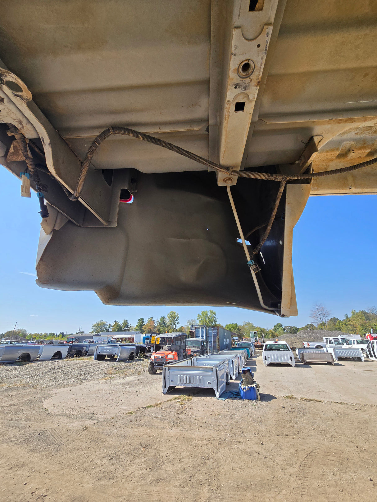 2007-2013 Chevrolet Silverado / GMC Sierra 3500 HD 8' Dually Truck Bed