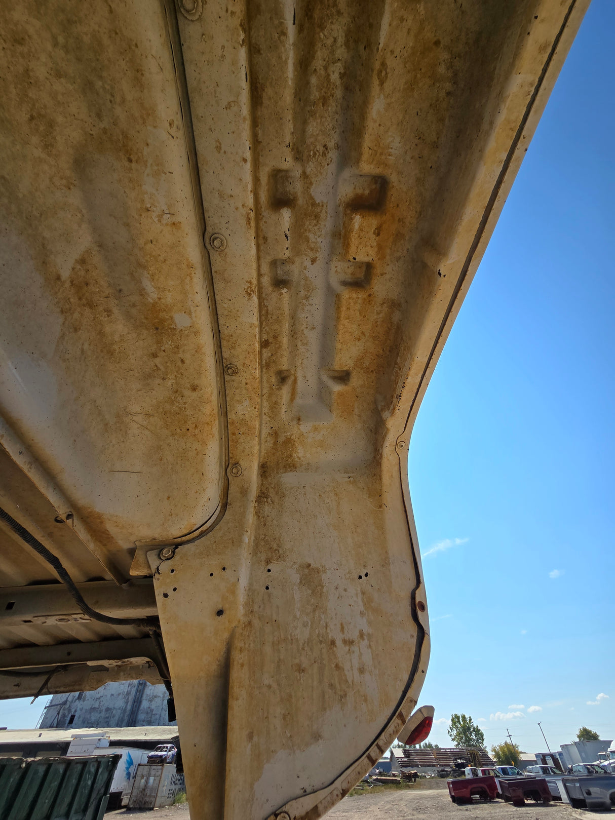 2007-2013 Chevrolet Silverado / GMC Sierra 3500 HD 8' Dually Truck Bed