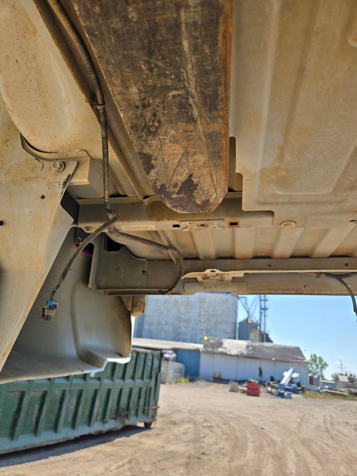 2007-2013 Chevrolet Silverado / GMC Sierra 3500 HD 8' Dually Truck Bed