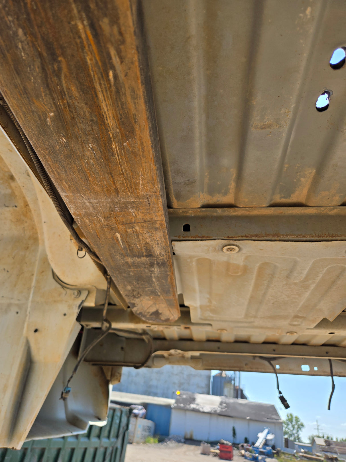 2007-2013 Chevrolet Silverado / GMC Sierra 3500 HD 8' Dually Truck Bed