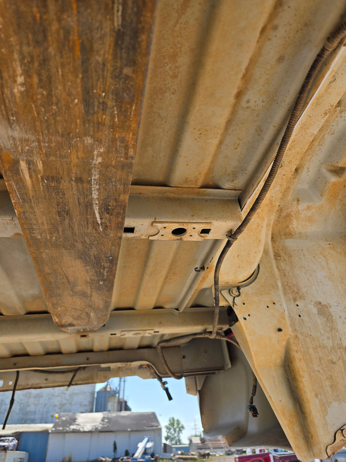 2007-2013 Chevrolet Silverado / GMC Sierra 3500 HD 8' Dually Truck Bed