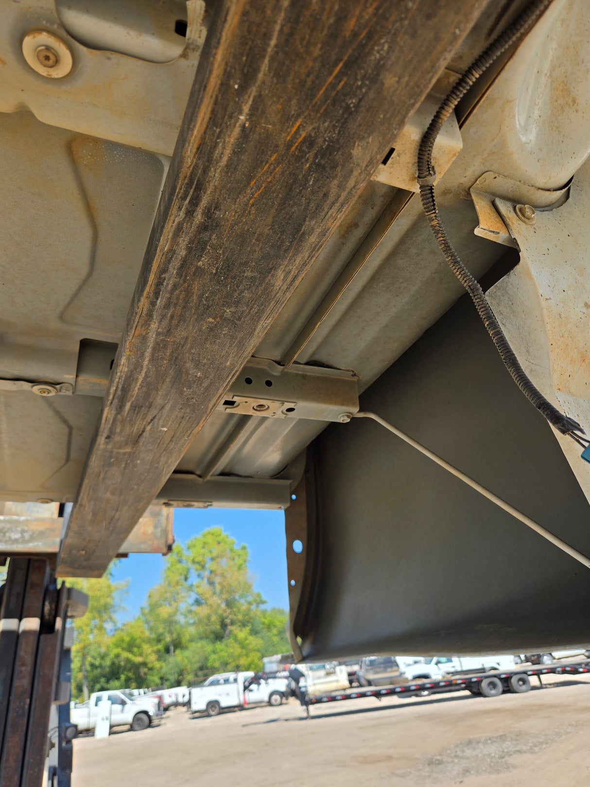 2007-2013 Chevrolet Silverado / GMC Sierra 3500 HD 8' Dually Truck Bed