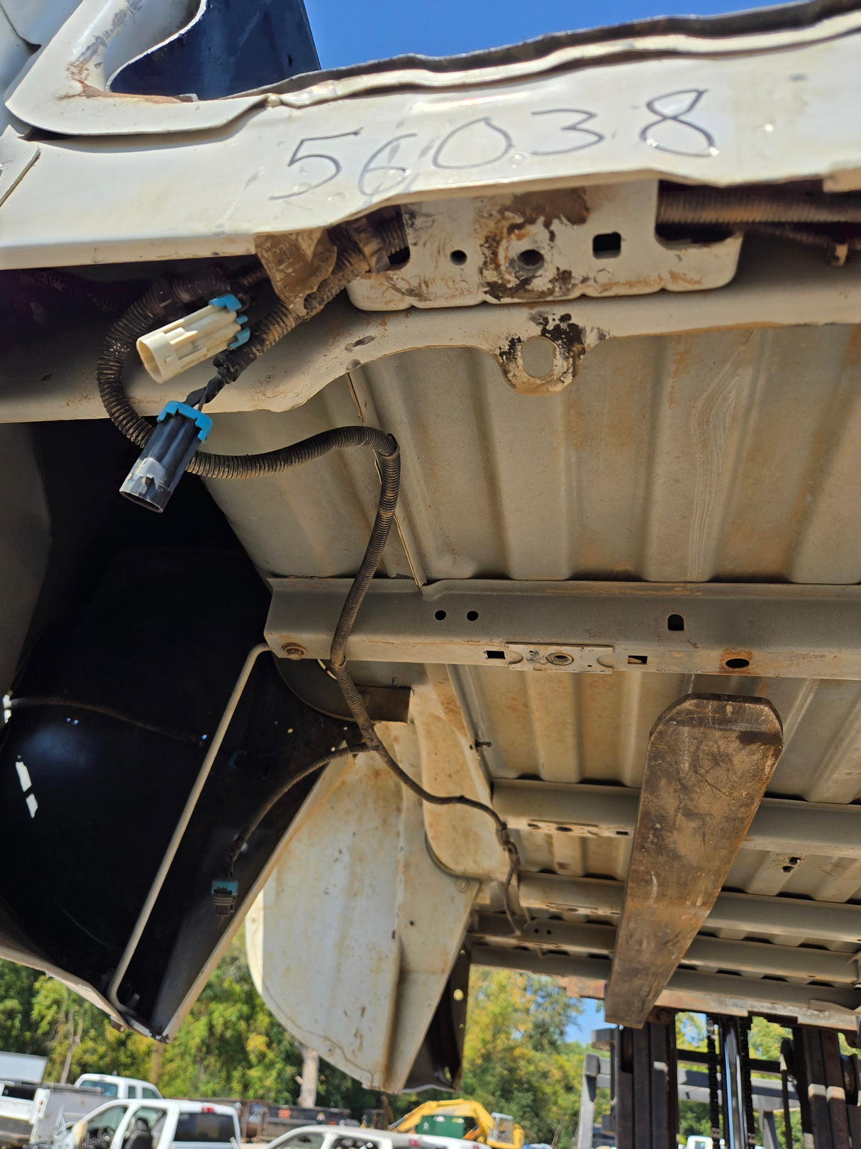 2007-2013 Chevrolet Silverado / GMC Sierra 3500 HD 8' Dually Truck Bed