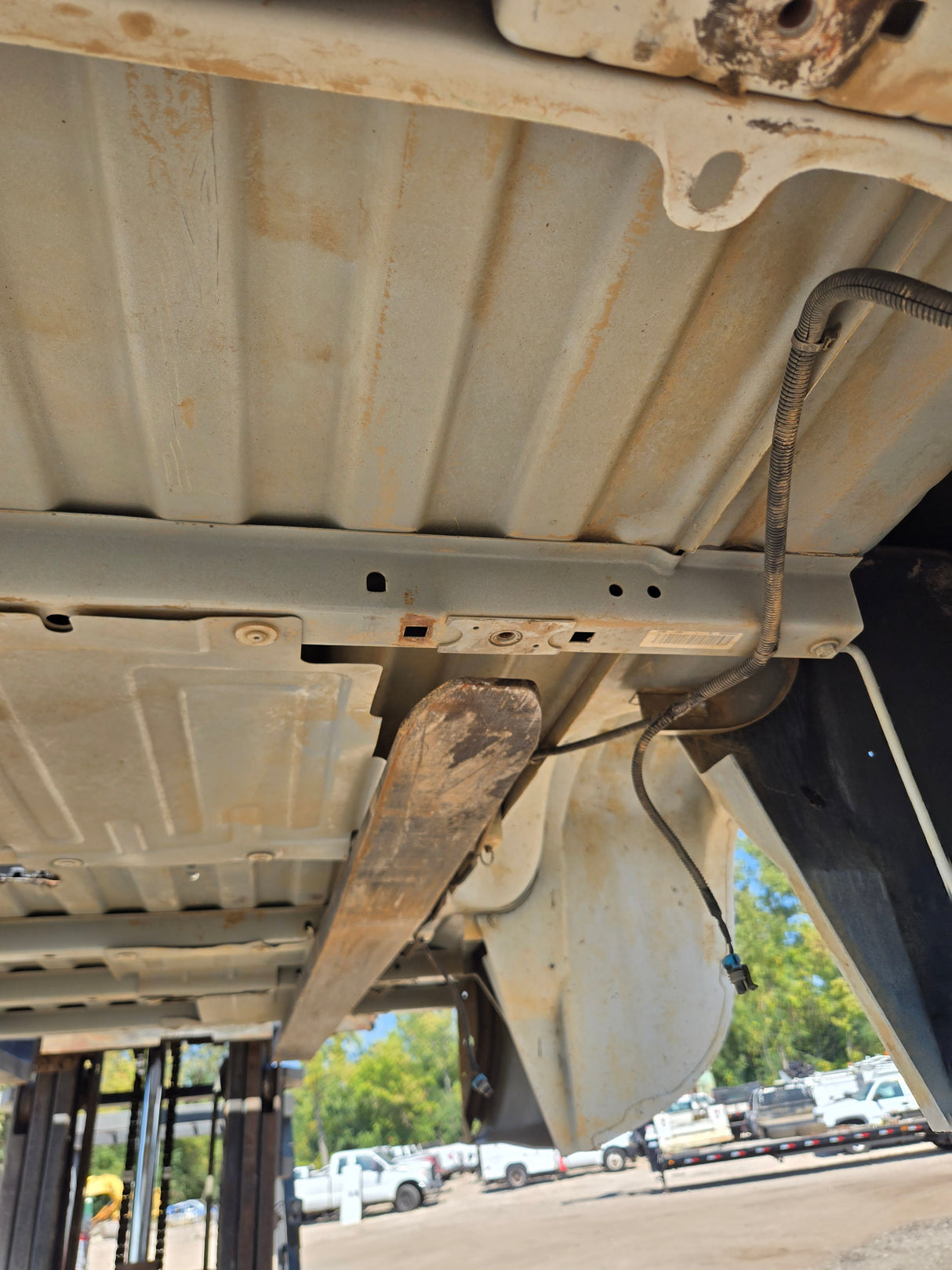 2007-2013 Chevrolet Silverado / GMC Sierra 3500 HD 8' Dually Truck Bed